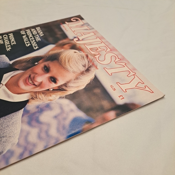 Majesty Magazine Volume 5 No 8 December 1984 Printed In England Royal Family - Picture 4 of 9